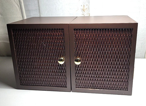 Desk top storage - top,